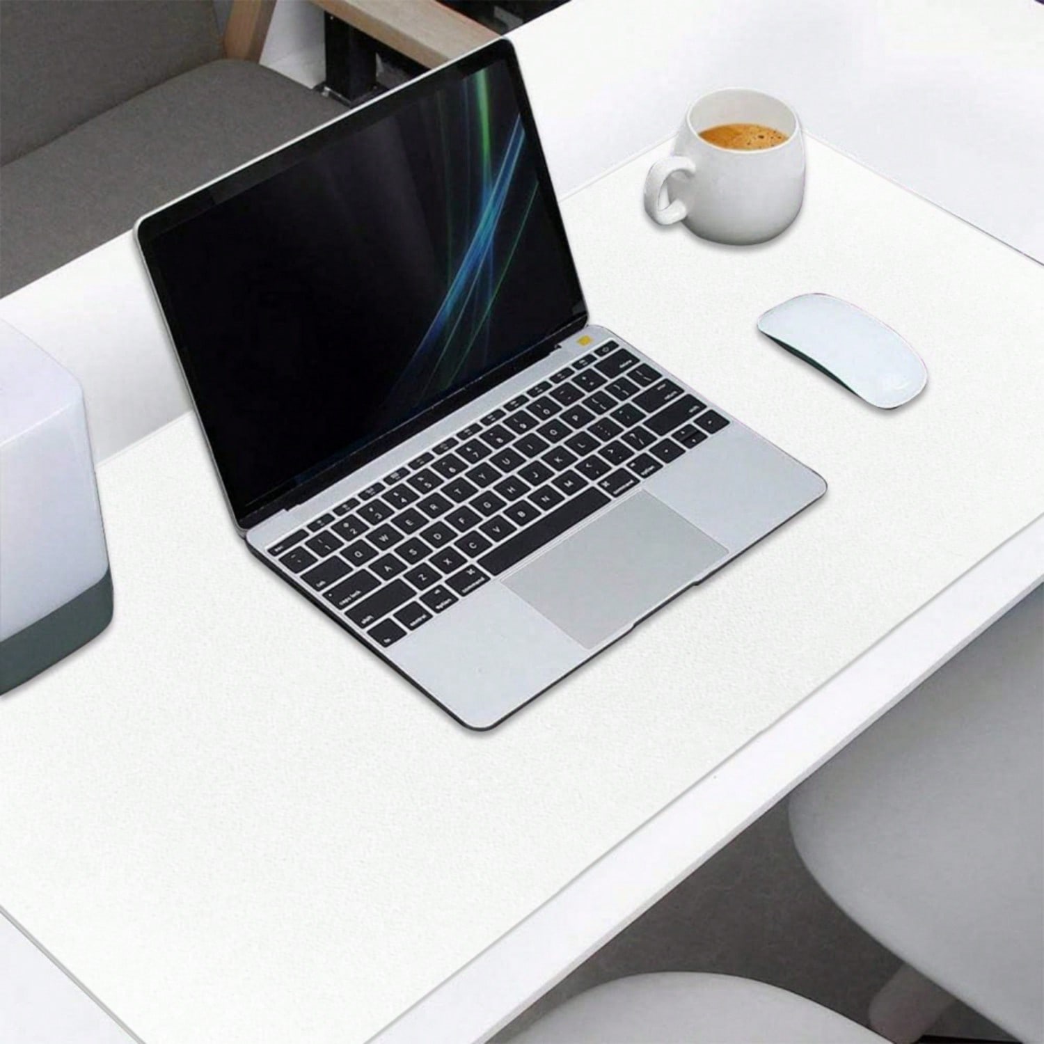 Elegant Floral Blue And Beige  - مراجعة Gaming Keyboard Blue وسعره