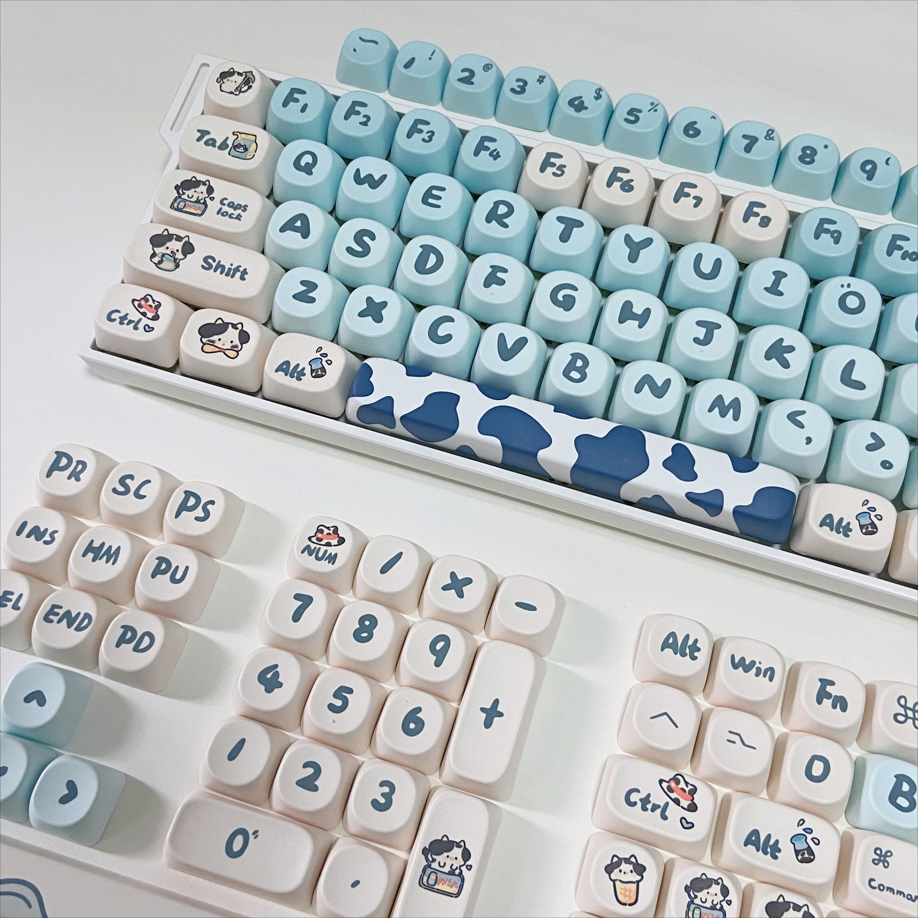 Blue Cow Keycaps for Mechanica - مراجعة Gaming Keyboard Blue وسعره