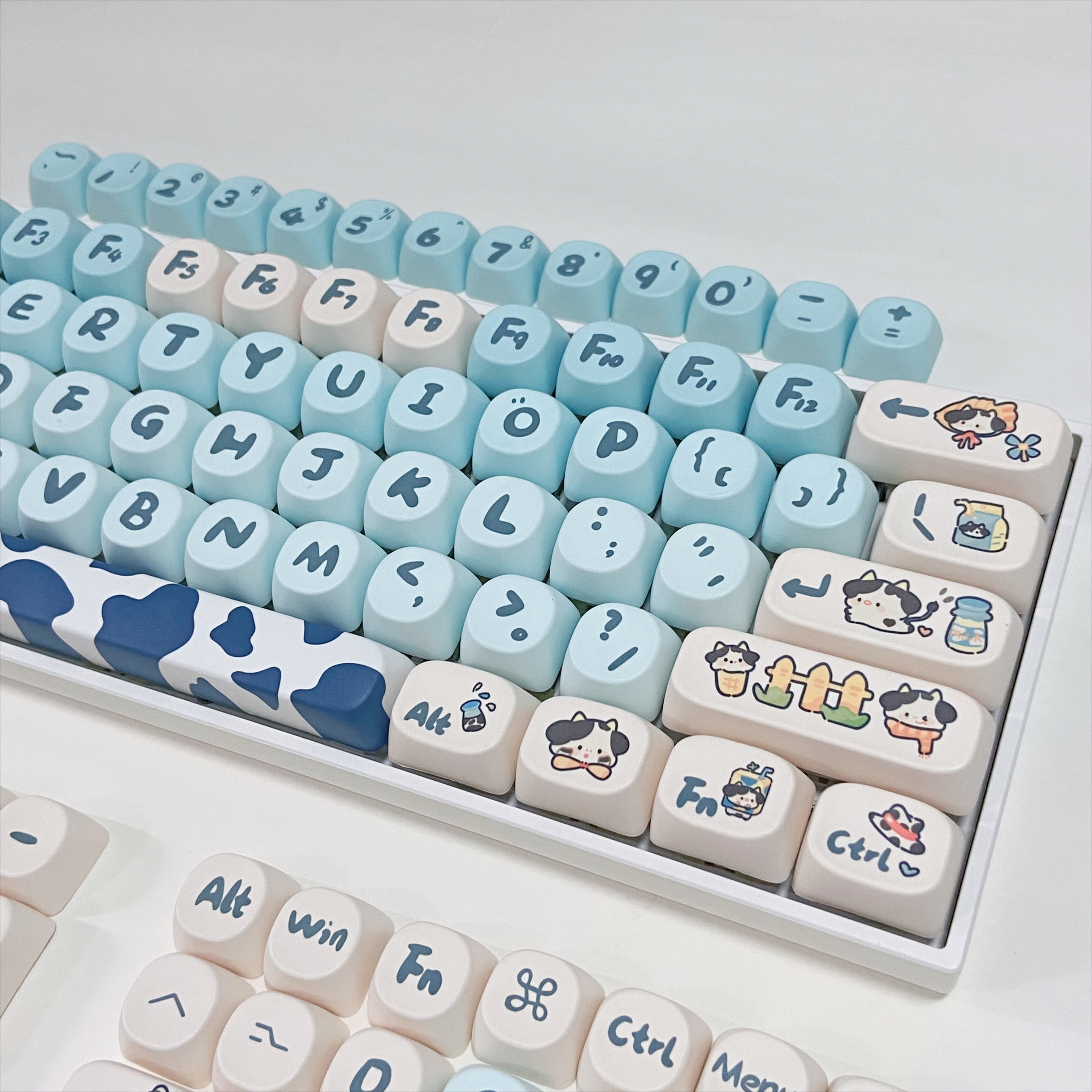 Blue Cow Keycaps for Mechanica - مراجعة Gaming Keyboard Blue وسعره